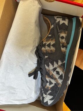 Nike Internationalist PND QS sneakers size 12 NWT